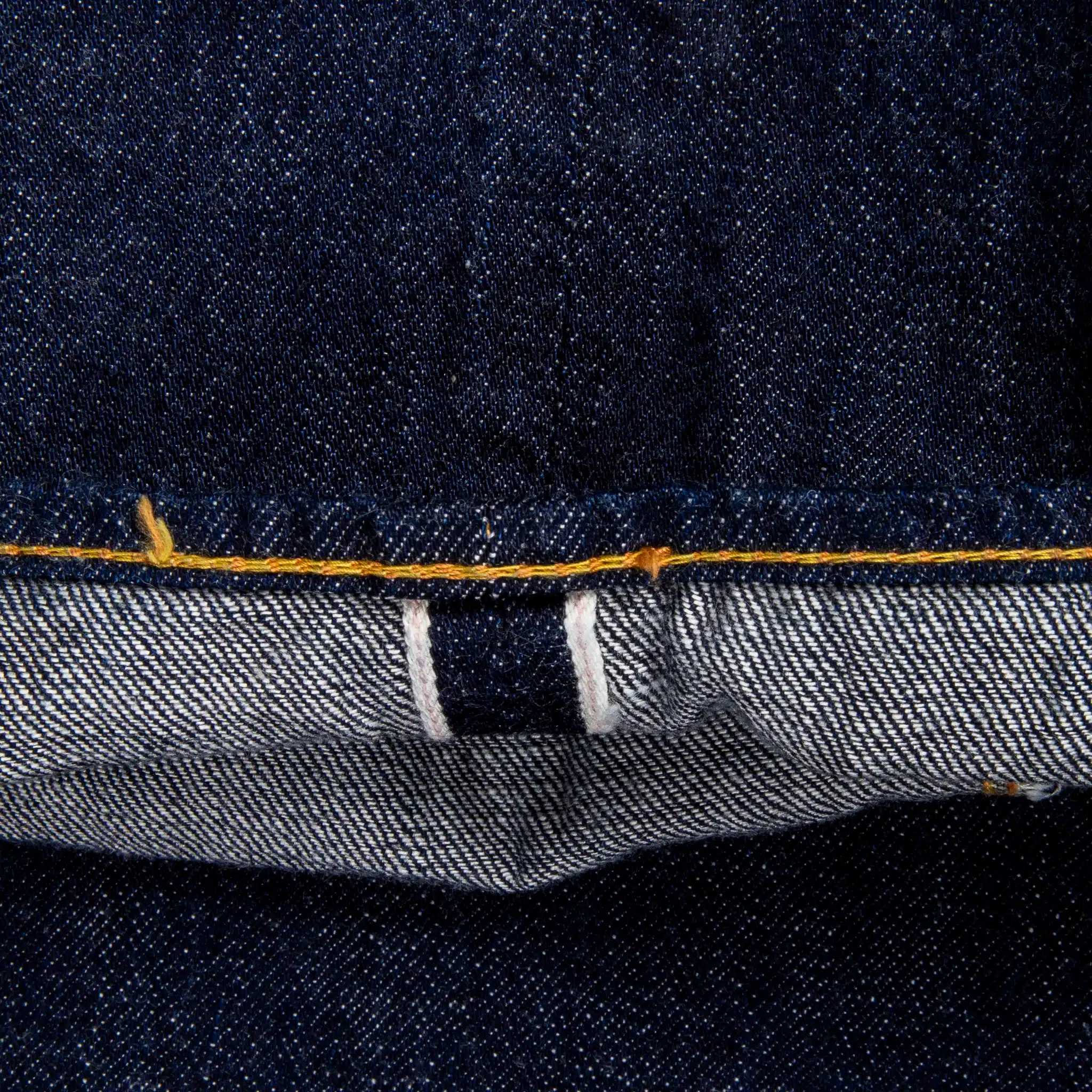 Best Lightweight Selvedge Jeans: A Denim Expert’s Guide